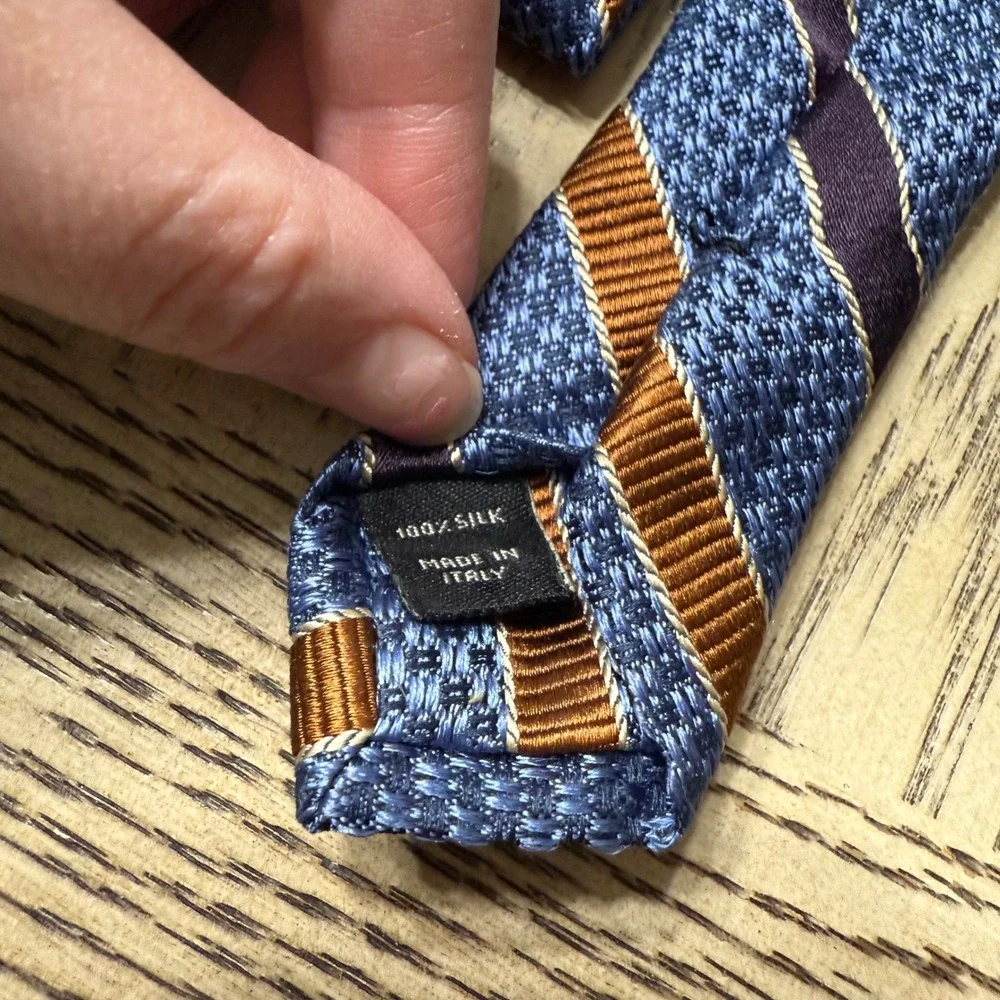 Jos A Bank Signature Collection Mens Blue Stripe 100% Silk Tie Made in Italy‎